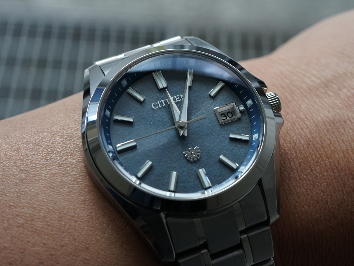 The CITIZEN 藍染和紙文字板 - 高級時計 正規販売店 ハラダHQ