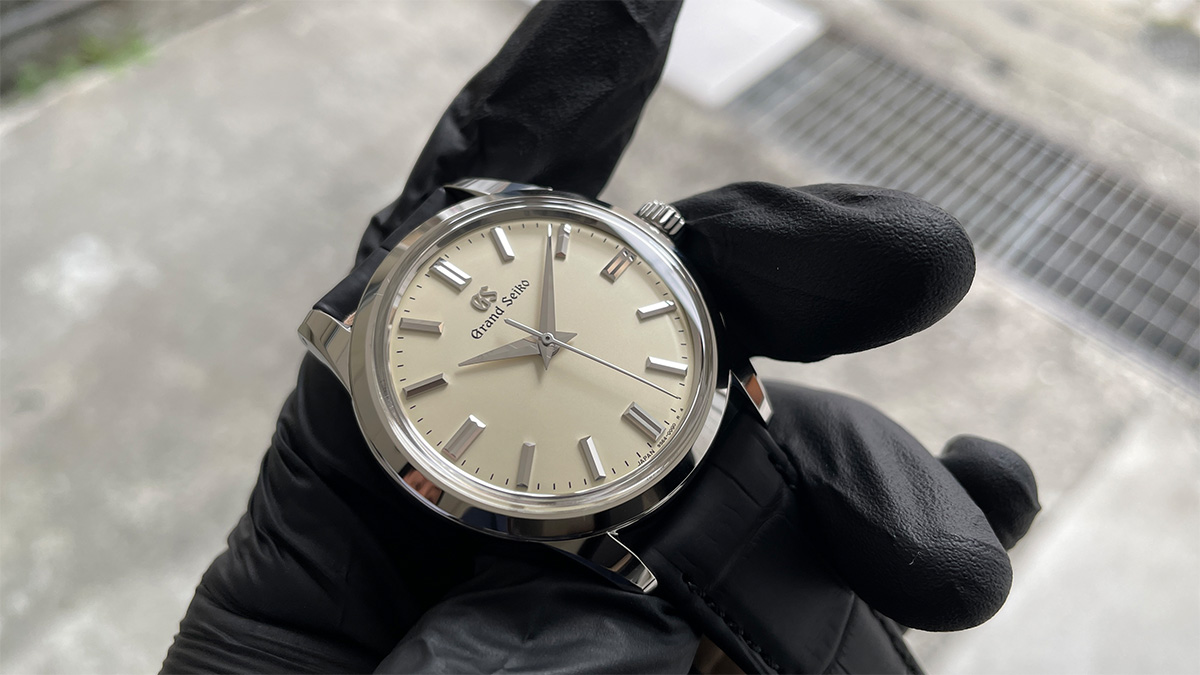 高級牛革ワニ型押し【超希少】未使用　セイコーゴールドフェザー 14k総金張り最高級薄型メンズ腕時計