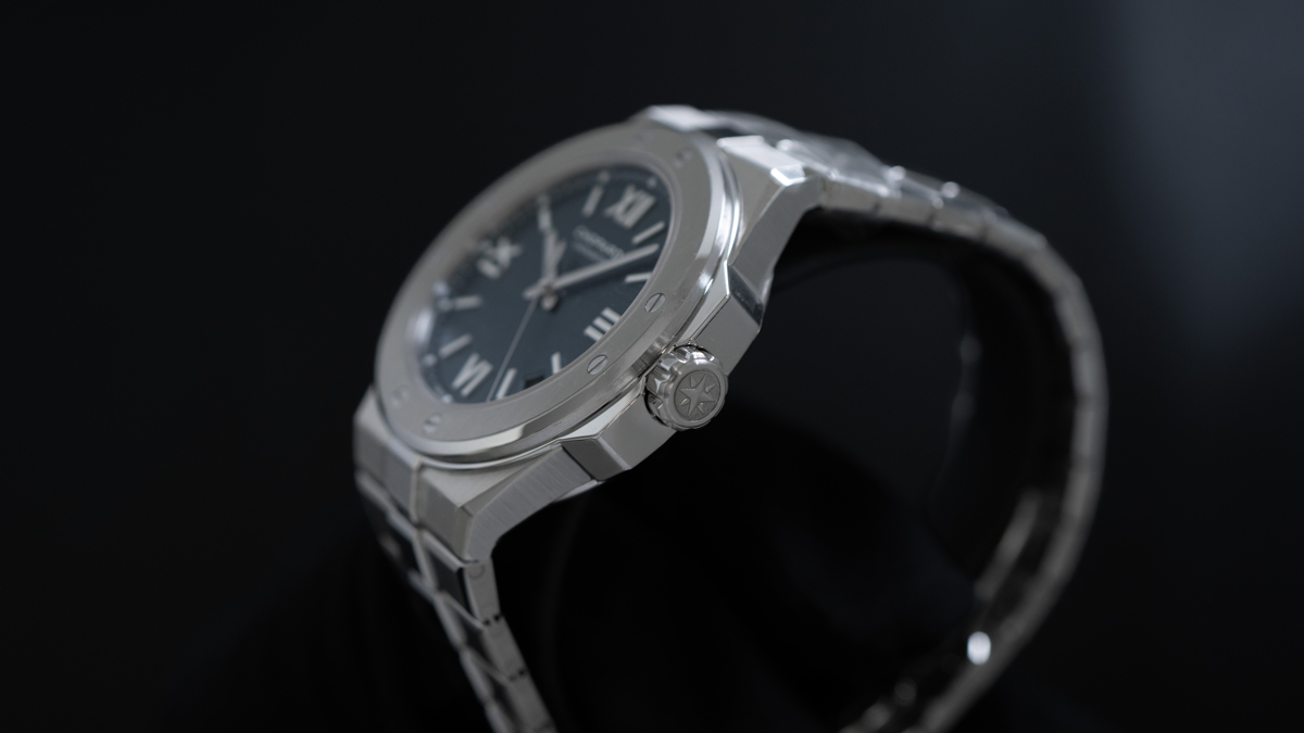ショパール Chopard アナログ時計 シルバー/ブラック 保証書付き