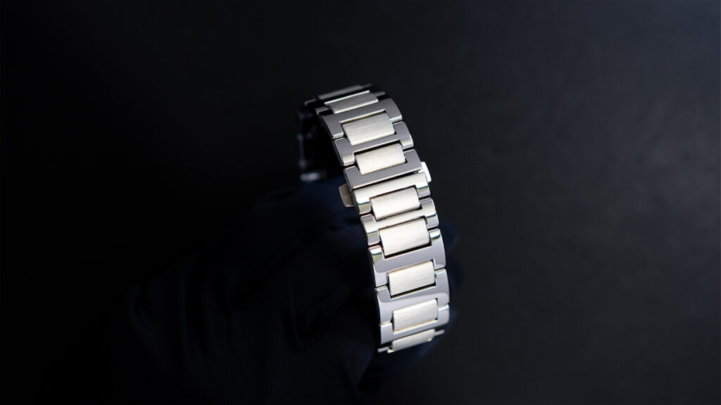 ピアジェ G0A41002のバンド