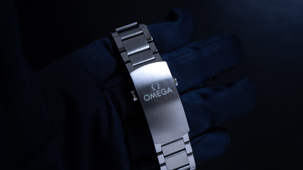 234.30.41.21.03.002の留め金