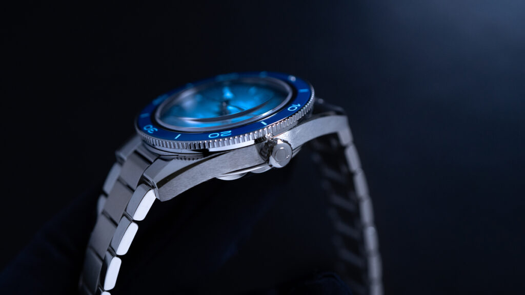 234.30.41.21.03.002のケース