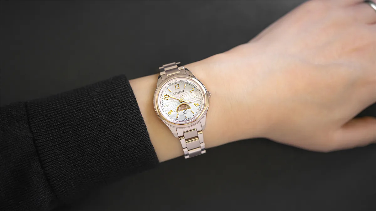 シチズン EE1004-65Nのリストショット