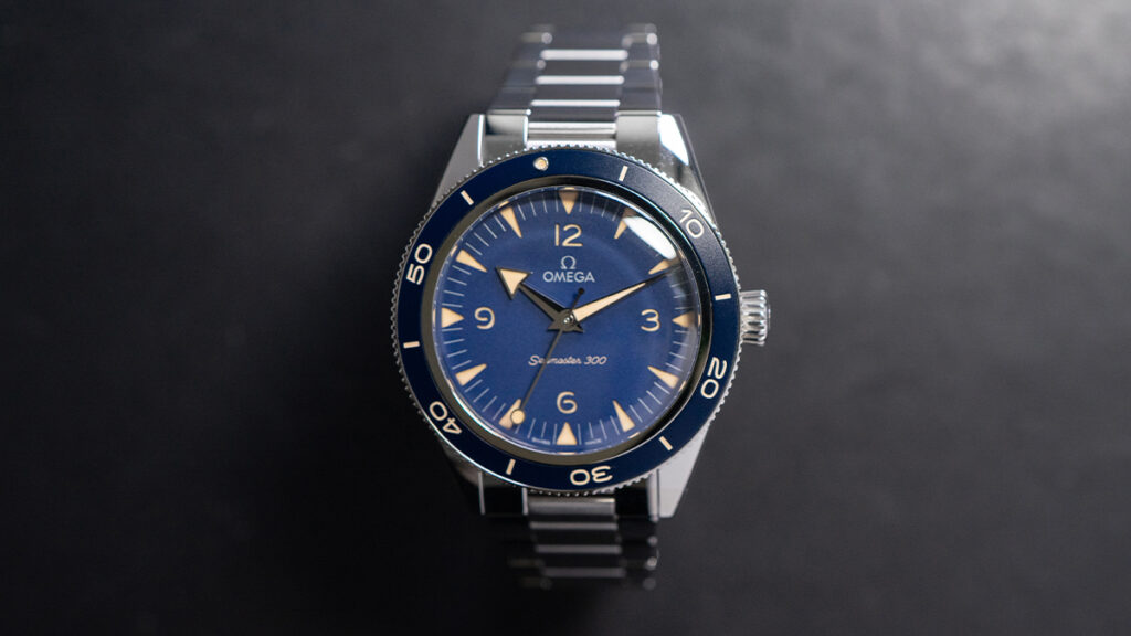 オメガ 234.30.41.21.03.001のケース全貌画像