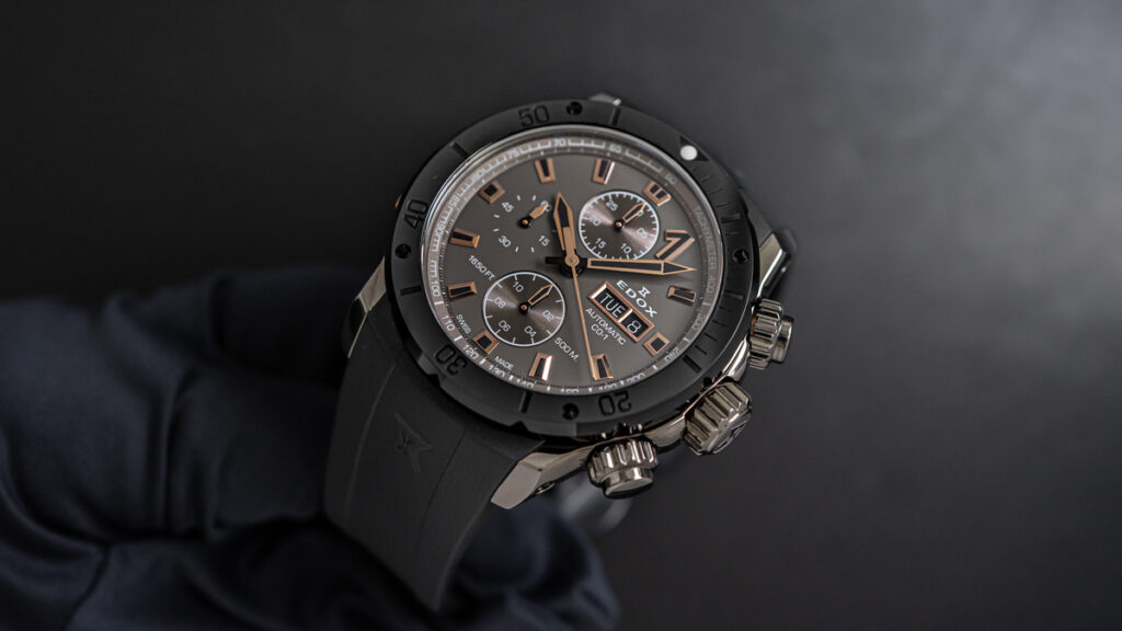 パワーボートの魂を宿す、エドックス「クロノオフショア1」　卓越した機能性や魅力、おすすめモ…