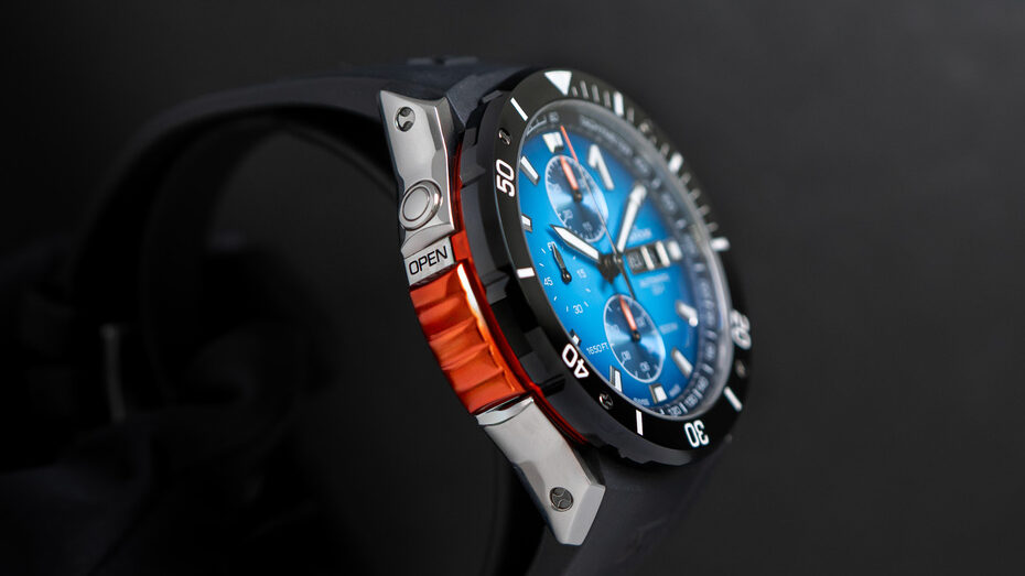 01128-3NOCA-BUIDNのケース