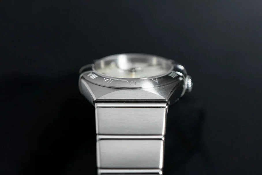 131.10.25.60.05.001のブレスレット