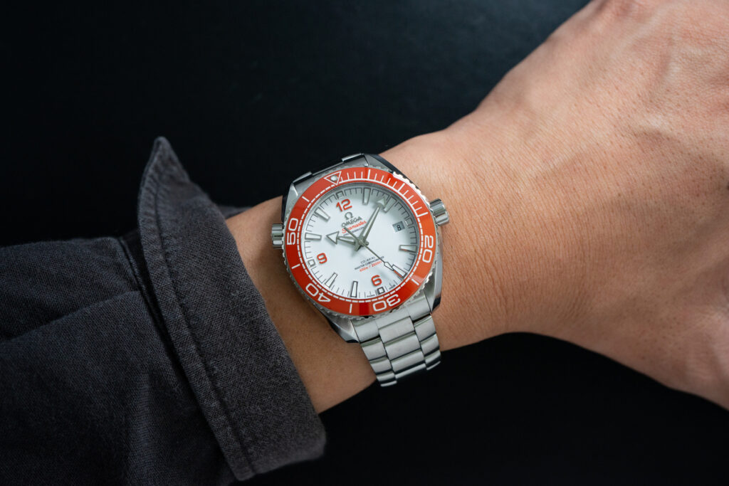 215.30.44.21.04.001のリストショット