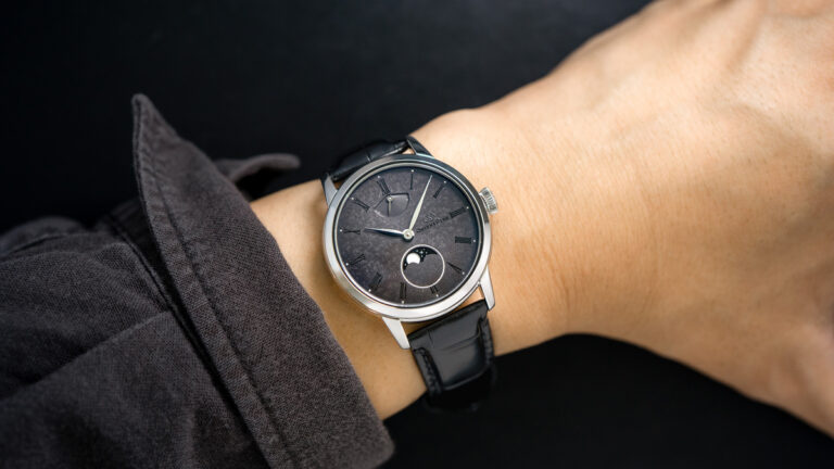 ☆期間限定価格☆ 新品　掛時計 新製品】Grand Seiko(グランドセイコー)よりキャリバー9R 20周年