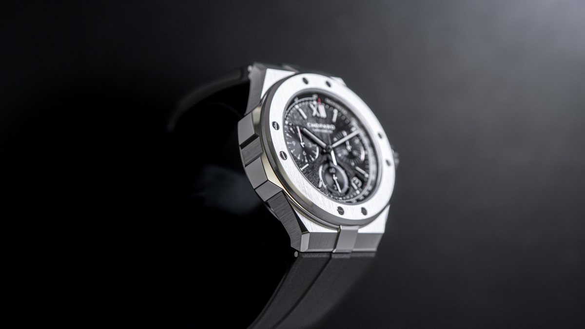 298609-3004のケース