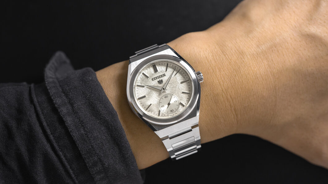 ザ・シチズン30周年を飾る2本の限定モデル登場｜『NC0201-54A』と『AQ4100-…