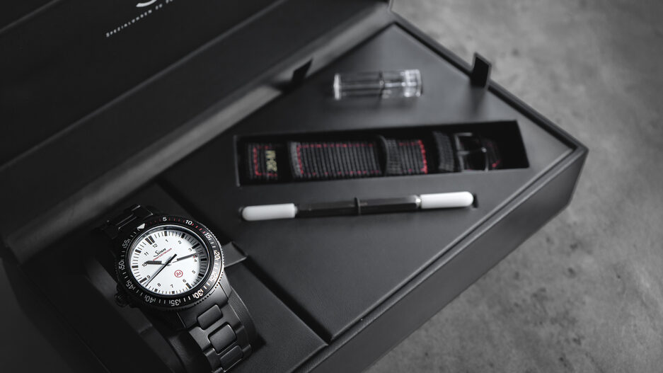 EZM 3 S Wのボックス