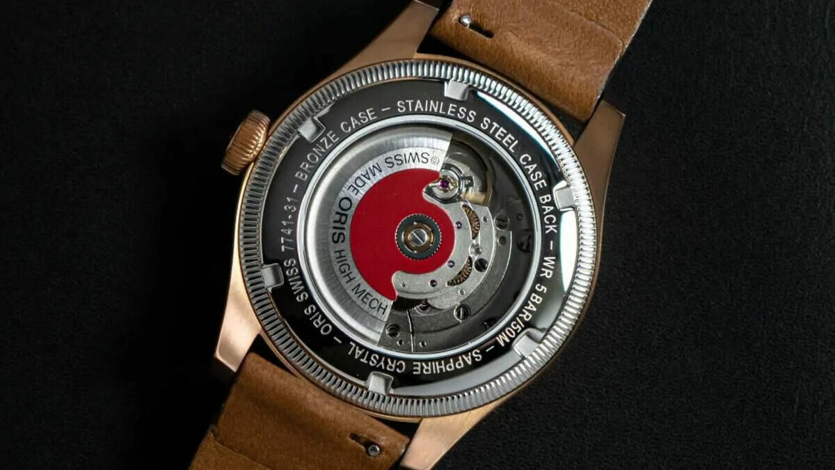 01 754 7741 3167-07 5 20 58BRのケースバック