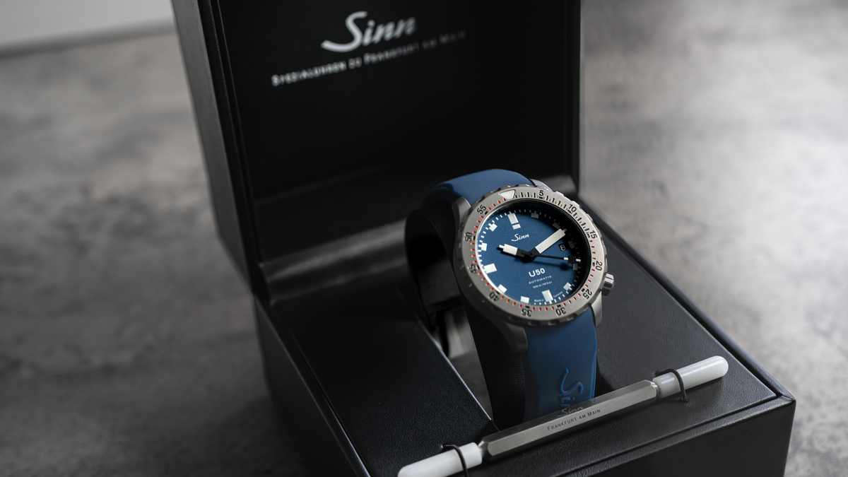 Sinn ジン ダイバーズウォッチ】プロ感を残しつつ、ほどよいカジュアル 