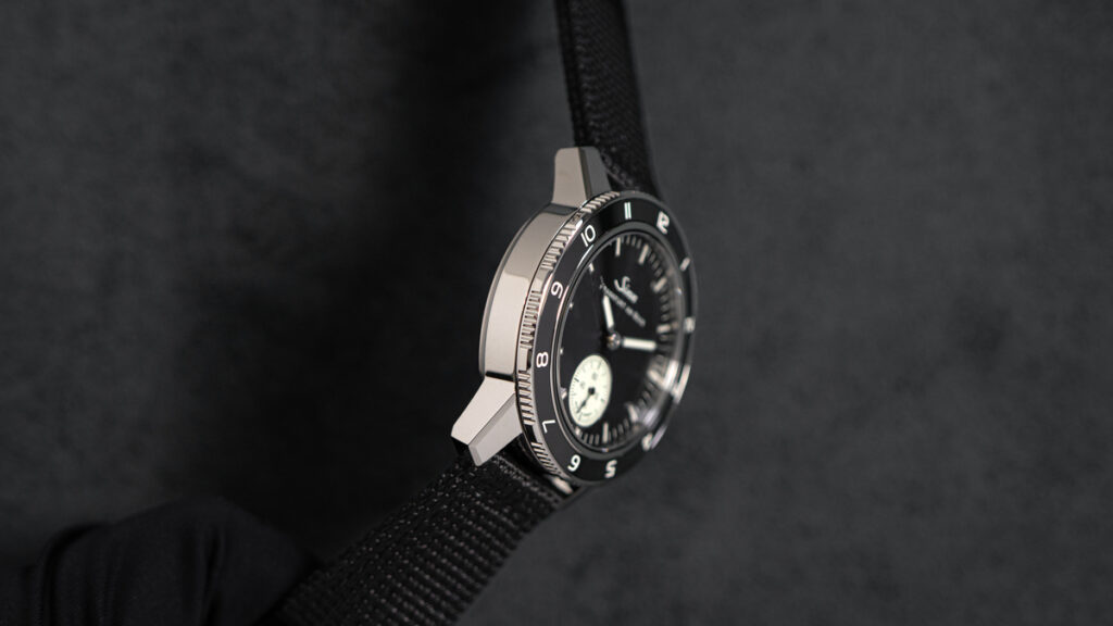 104 Classic 12のケース