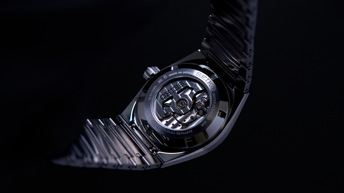 SDKV001のケースバック