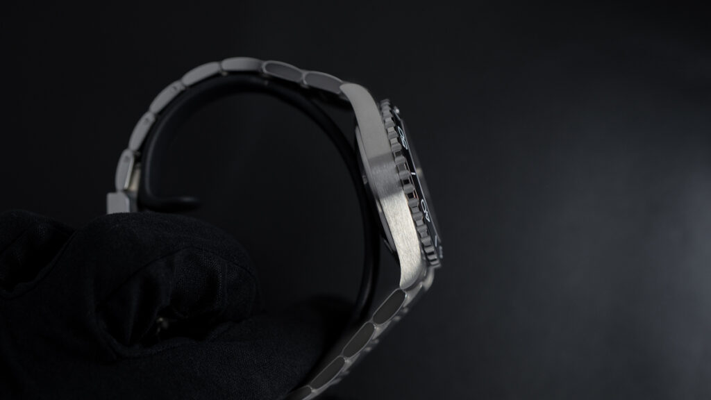 新生ハイドロコンクエストのケース厚