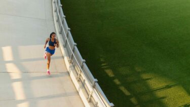 春の健康診断が不安なあなたへ。VENU3の「ボディバッテリー」機能が凄すぎる件