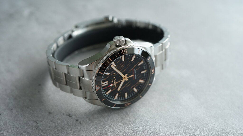 N1100.22S02.G01のケース