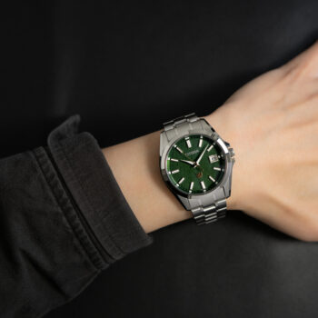 AQ4091-56Wのリストショット