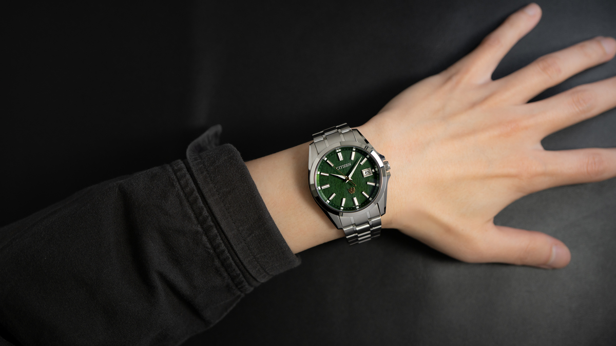 AQ4091-56Wのリストショット