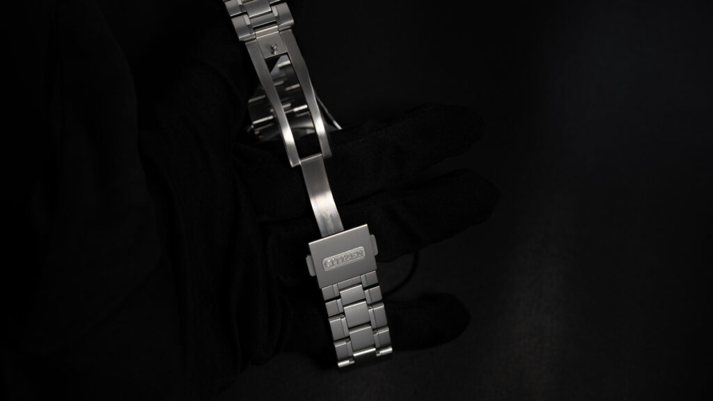 AQ4091-56Wの留め金