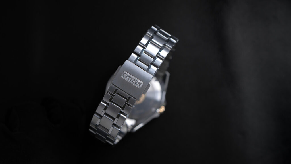 AQ4094-58Lのブレスレット