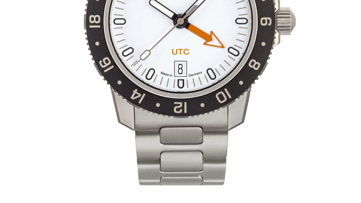 105.ST.SA.UTC.Wのダイアル