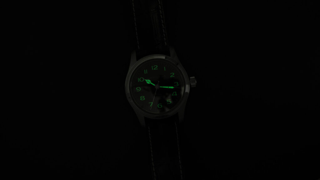 H70605731の夜光素材